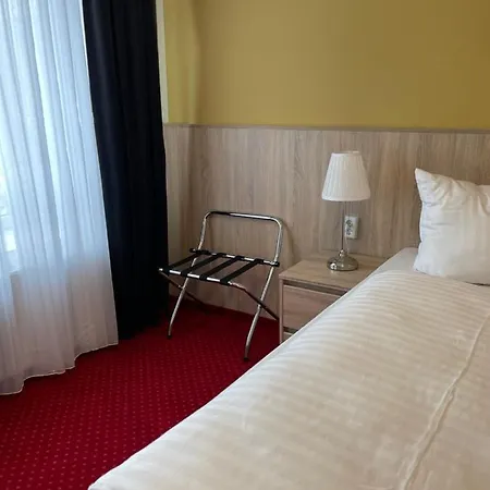 Palm Premium & 3* Dusseldorf