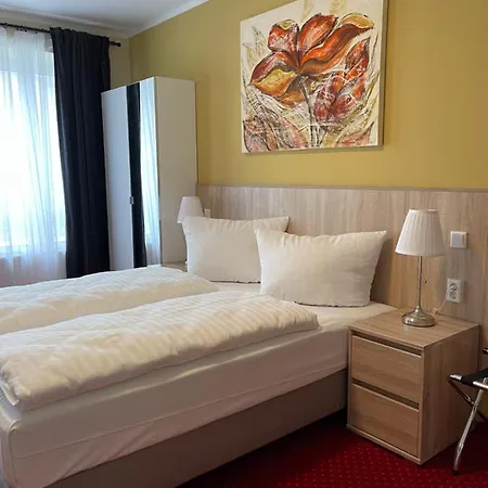 Hotel Palm Premium & 3*