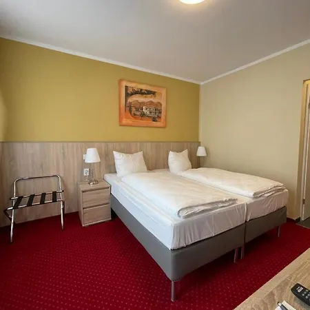 Palm Premium & 3* Dusseldorf