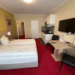 Hotel Palm Premium & 3*