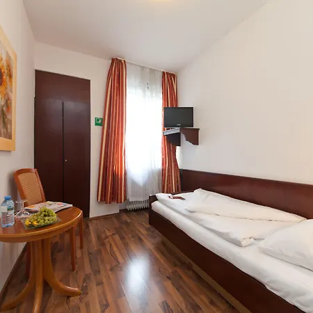 Palm Premium & 3* Düsseldorf