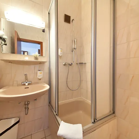 Palm Premium & 3* Düsseldorf