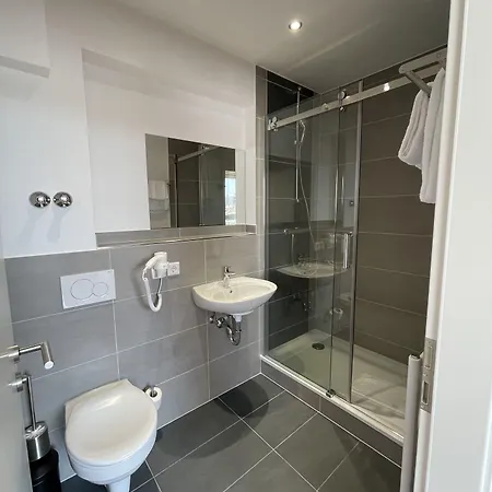 Palm Premium & 3* Düsseldorf