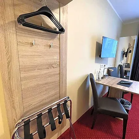 Hotel Palm Premium & 3*