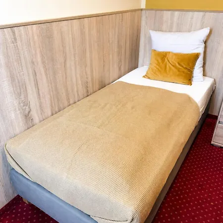 Palm Premium & 3* Dusseldorf