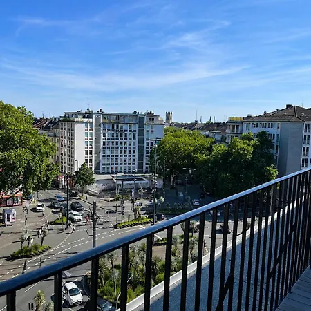 Palm Premium & 3* Dusseldorf