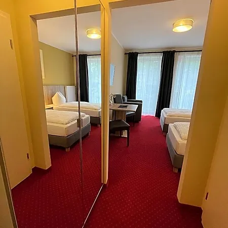 Hotel Palm Premium & Düsseldorf