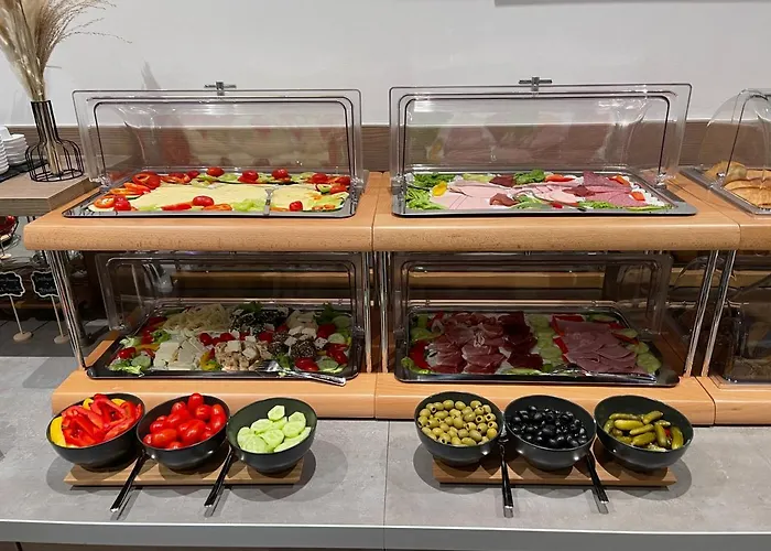 Palm Premium & Ξενοδοχείο Ντίσελντορφ