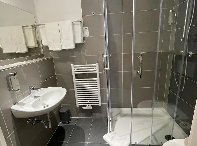 Palm Premium & Ξενοδοχείο Ντίσελντορφ