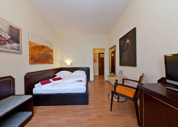 Palm Premium & Ξενοδοχείο 3*