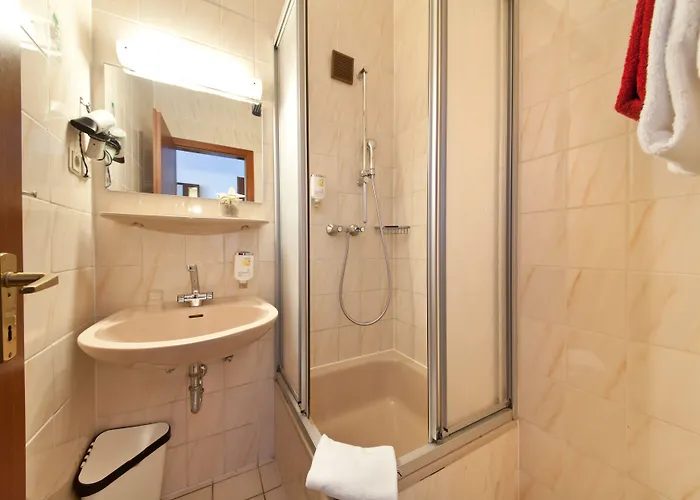 Palm Premium & 3* Дюссельдорф