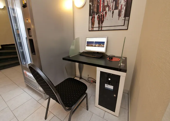 Ξενοδοχείο Palm Premium & 3*