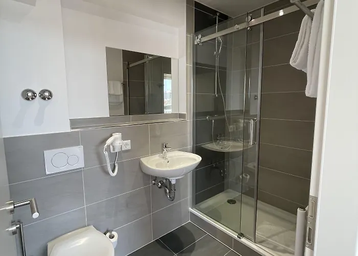 Palm Premium & 3* Ντίσελντορφ