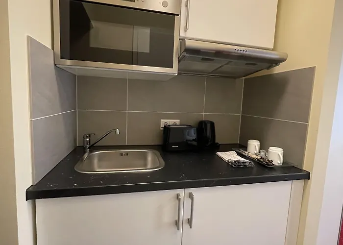 Palm Premium & Ξενοδοχείο 3*